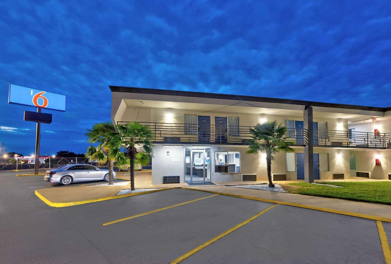 Motel 6 Mcdonough, Ga Exterior photo